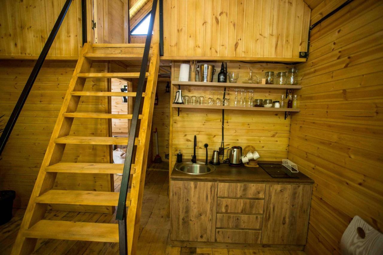 Woodpecker Ვუდფექერი Villa Batumi Kültér fotó