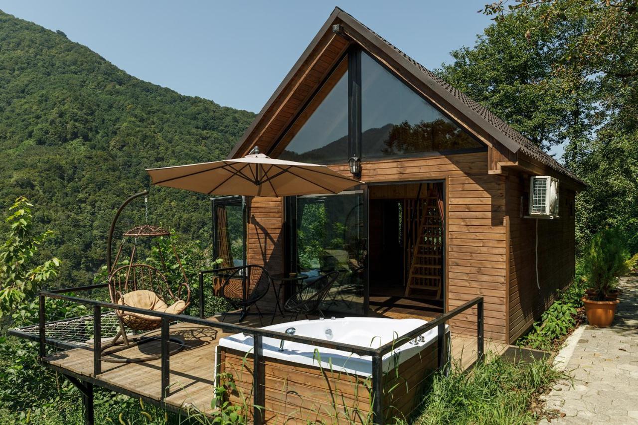 Woodpecker Ვუდფექერი Villa Batumi Kültér fotó