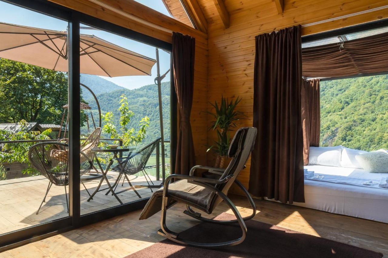 Woodpecker Ვუდფექერი Villa Batumi Kültér fotó