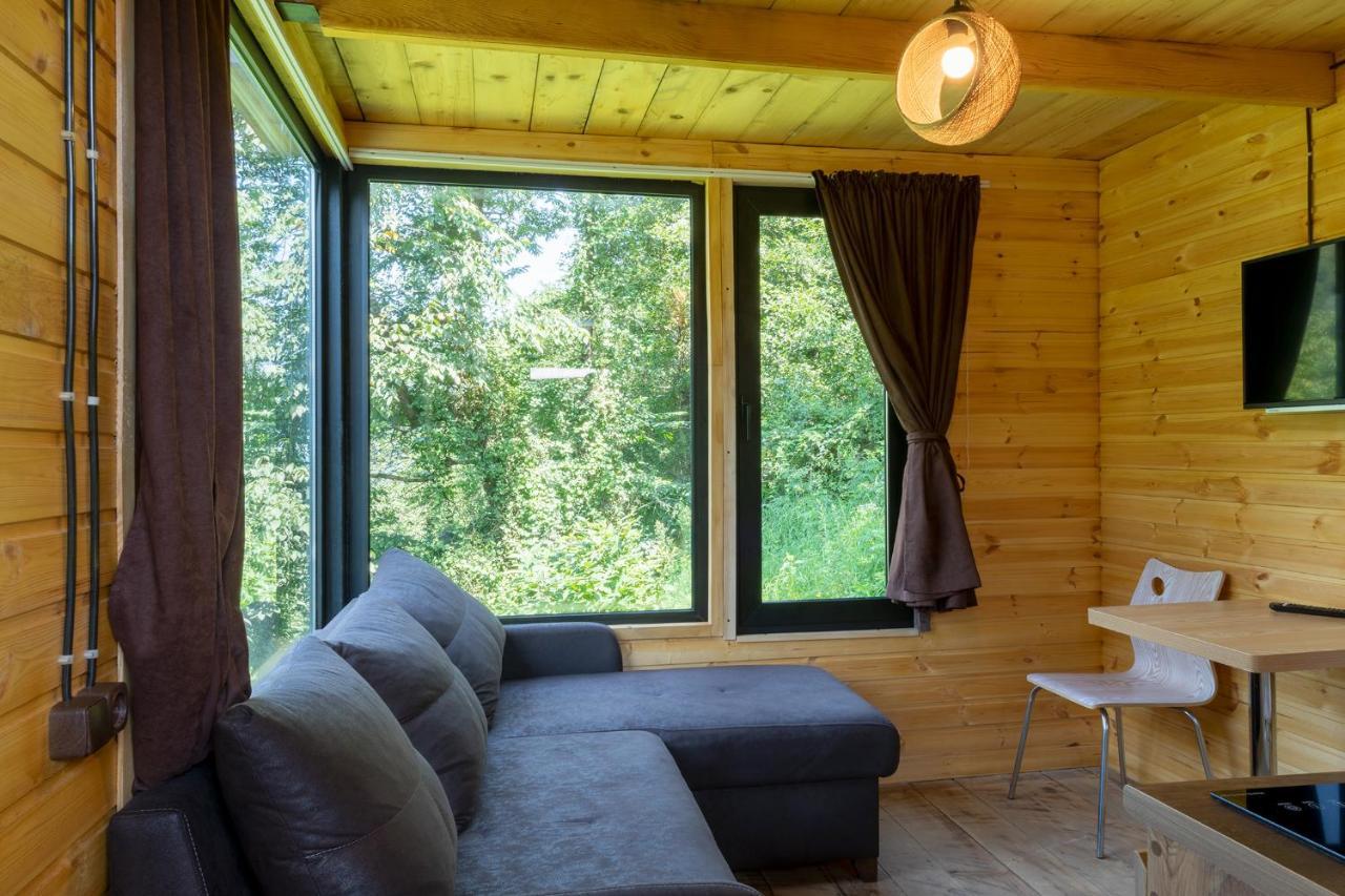 Woodpecker Ვუდფექერი Villa Batumi Kültér fotó