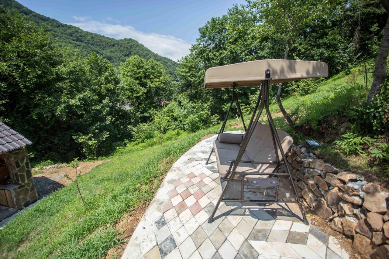 Woodpecker Ვუდფექერი Villa Batumi Kültér fotó