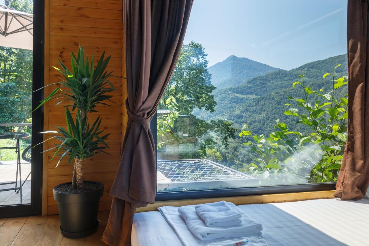 Woodpecker Ვუდფექერი Villa Batumi Kültér fotó
