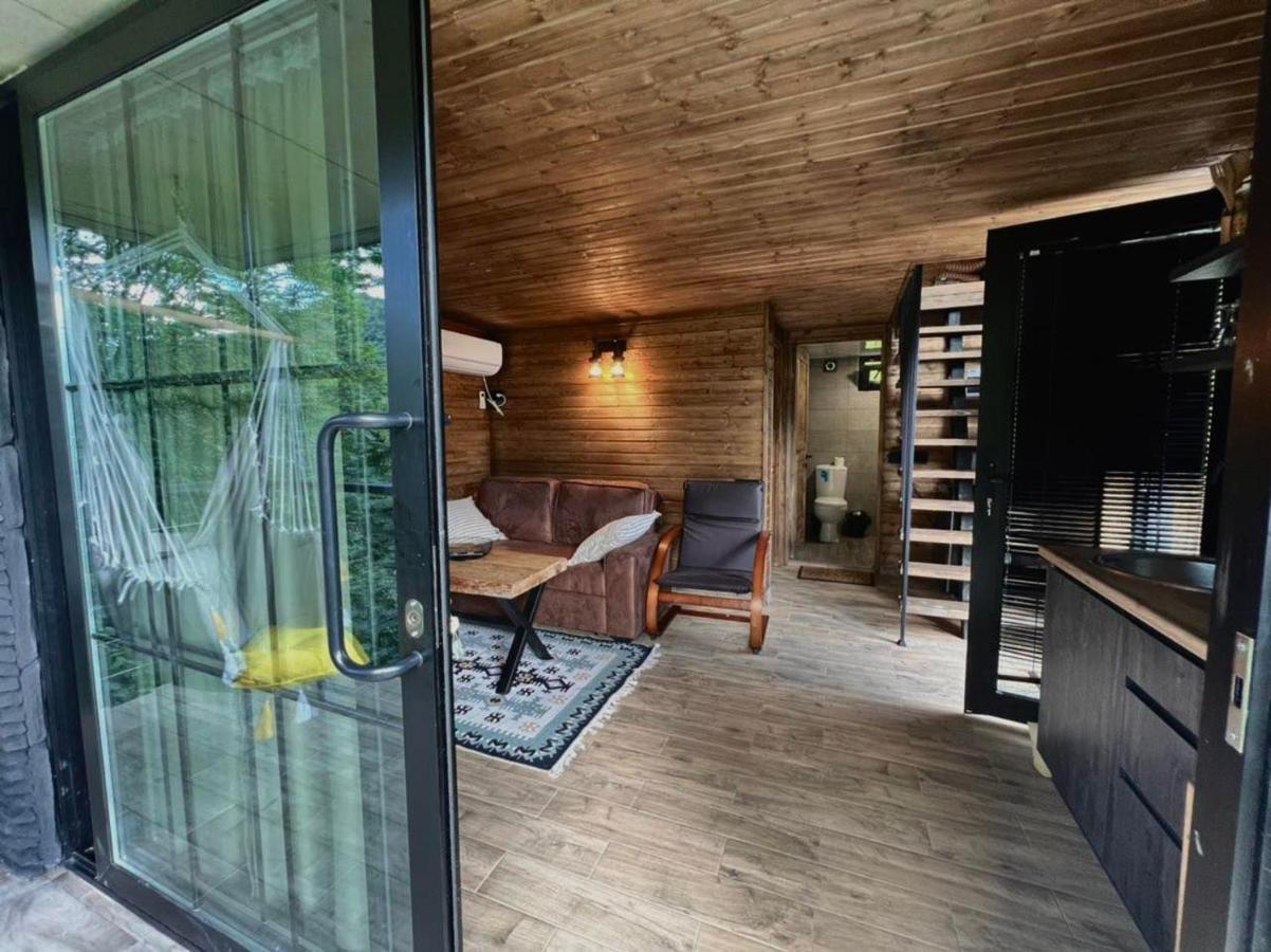 Woodpecker Ვუდფექერი Villa Batumi Kültér fotó