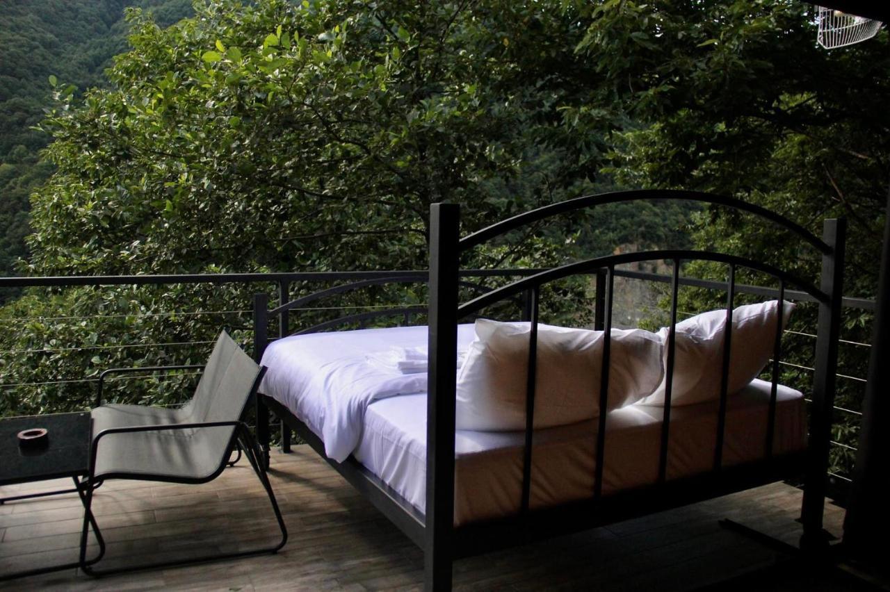 Woodpecker Ვუდფექერი Villa Batumi Kültér fotó